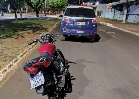 ANGÉLICA: Reforço no policiamento resulta na apreensão de motocicleta com irregularidades