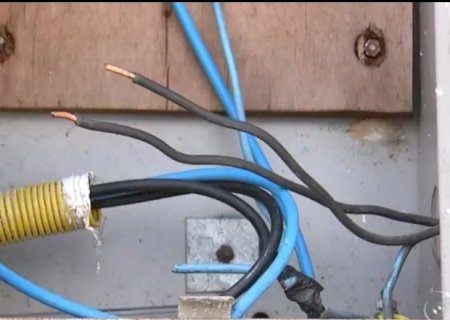 ANGÉLICA: Furto de cabos e relógio de energia é registrado