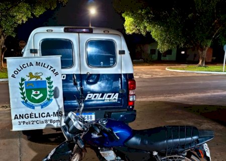 Angélica: Polícia Militar conduz jovem à delegacia após flagrar motocicleta com sinal identificador adulterado.
