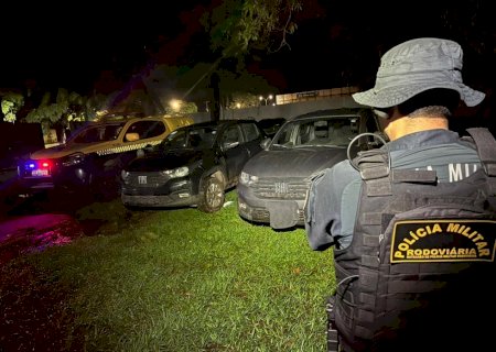 ANGÉLICA: PMR recupera duas caminhonetes furtadas após fuga em fiscalização