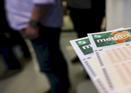 Mega-Sena acumula e prêmio principal vai para R$ 32 milhões