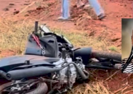 Motociclista morre ao bater em poste de luz em Água Clara