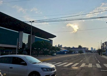 Frente fria muda tempo e traz chuva em MS neste sábado