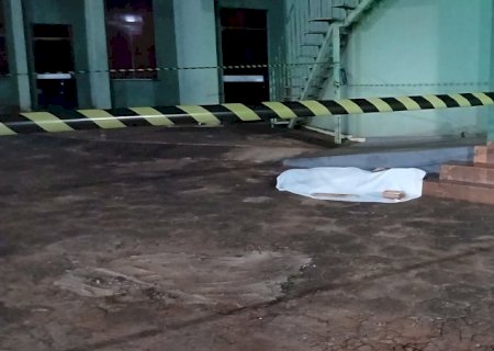 Angélica: Homem morre após pular de estrutura sobre a entrada da Igreja Católica