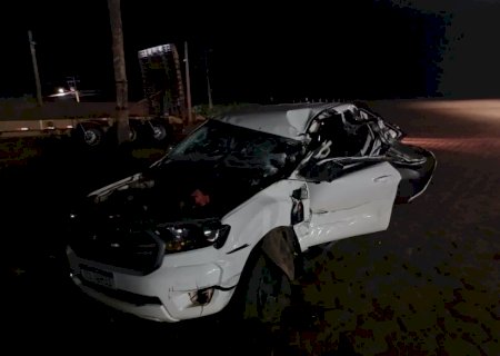 Motorista fica preso nas ferragens em acidente na rodovia BR-163