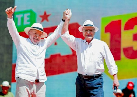Lula vence Flávio Bolsonaro e é reeleito presidente do Brasil