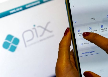 Pix por aproximação deixa de ter teto de R$ 500 a partir desta quinta